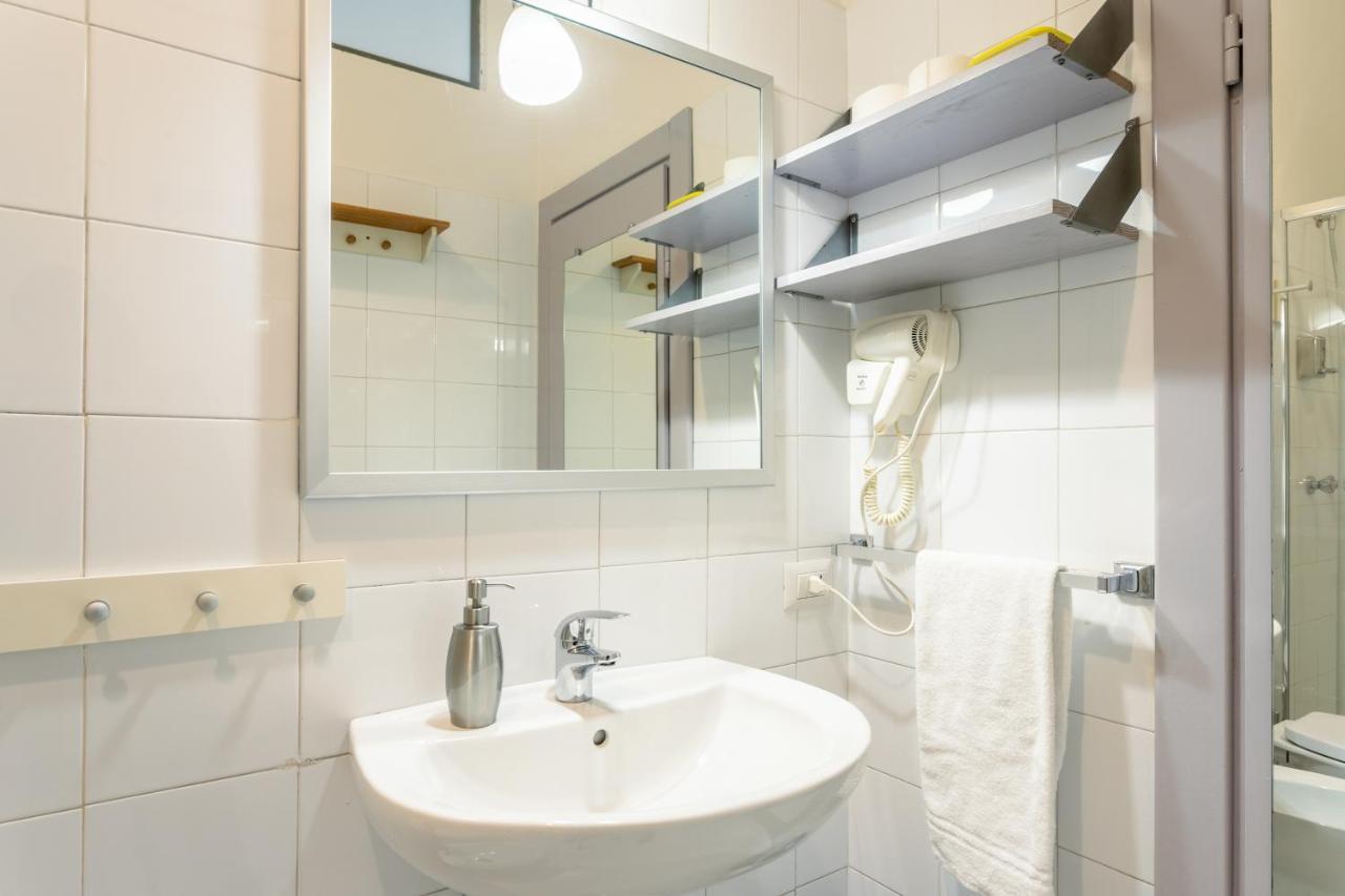 Luna Homes - Studio In Farini Milano Exteriör bild