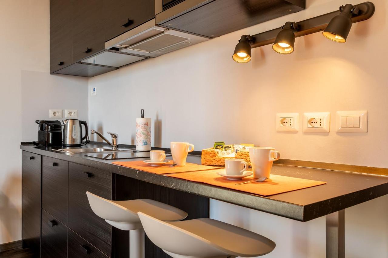 Luna Homes - Studio In Farini Milano Exteriör bild